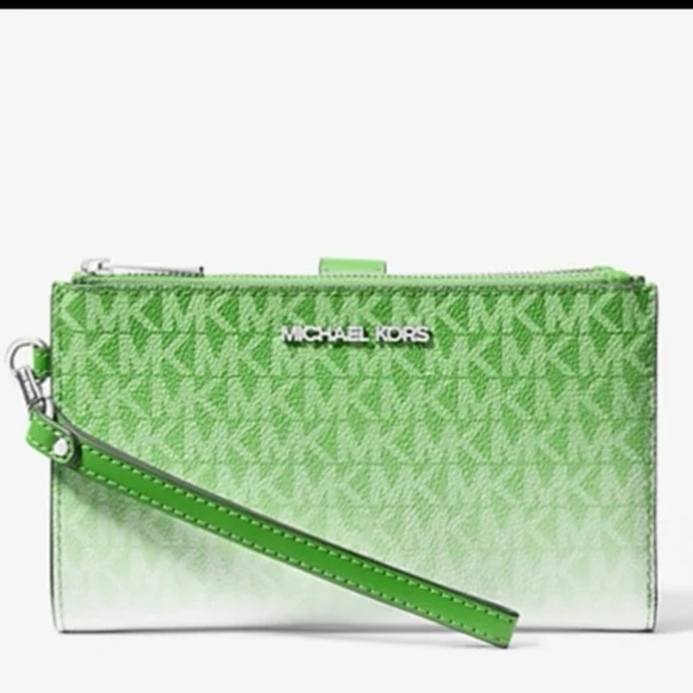 Jet Set Large Ombré Signature Logo Wristlet